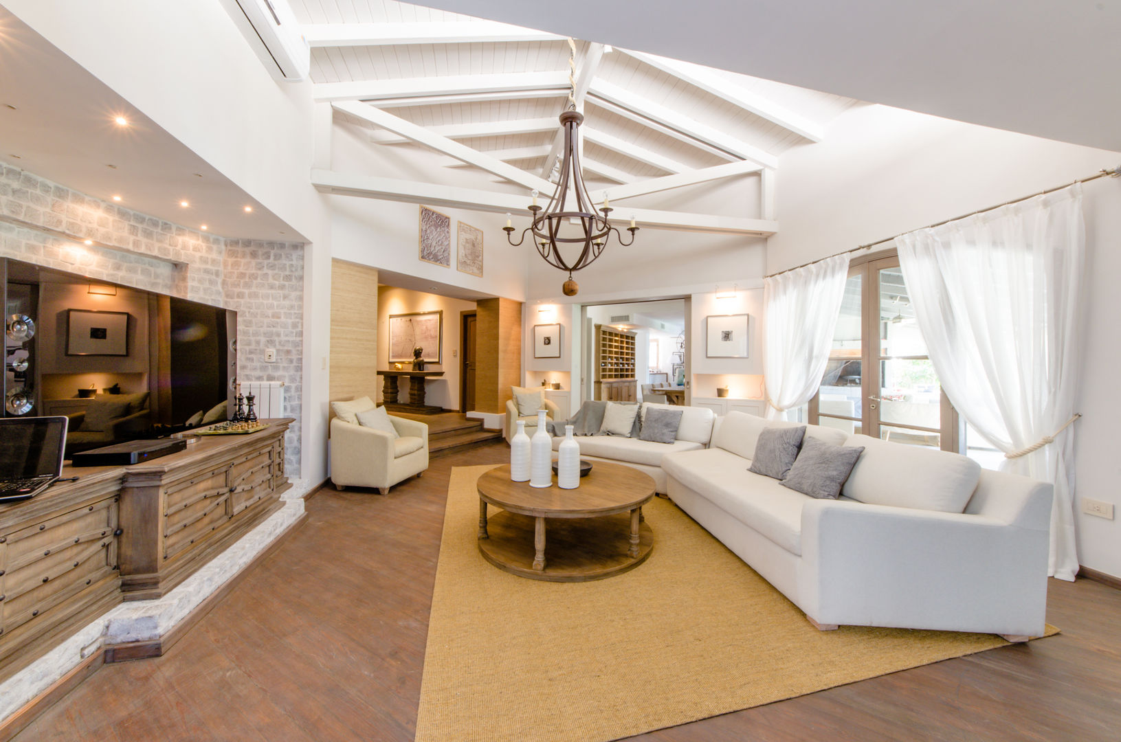 40 Stylish and Spectacular Living Spaces | homify