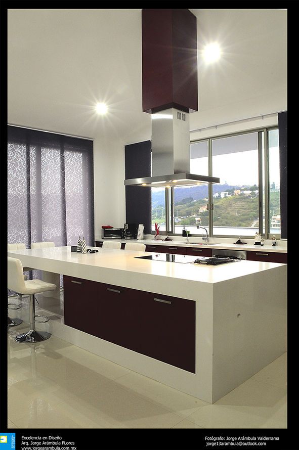 residencia Alondra, Excelencia en Diseño Excelencia en Diseño Modern kitchen Engineered Wood Transparent