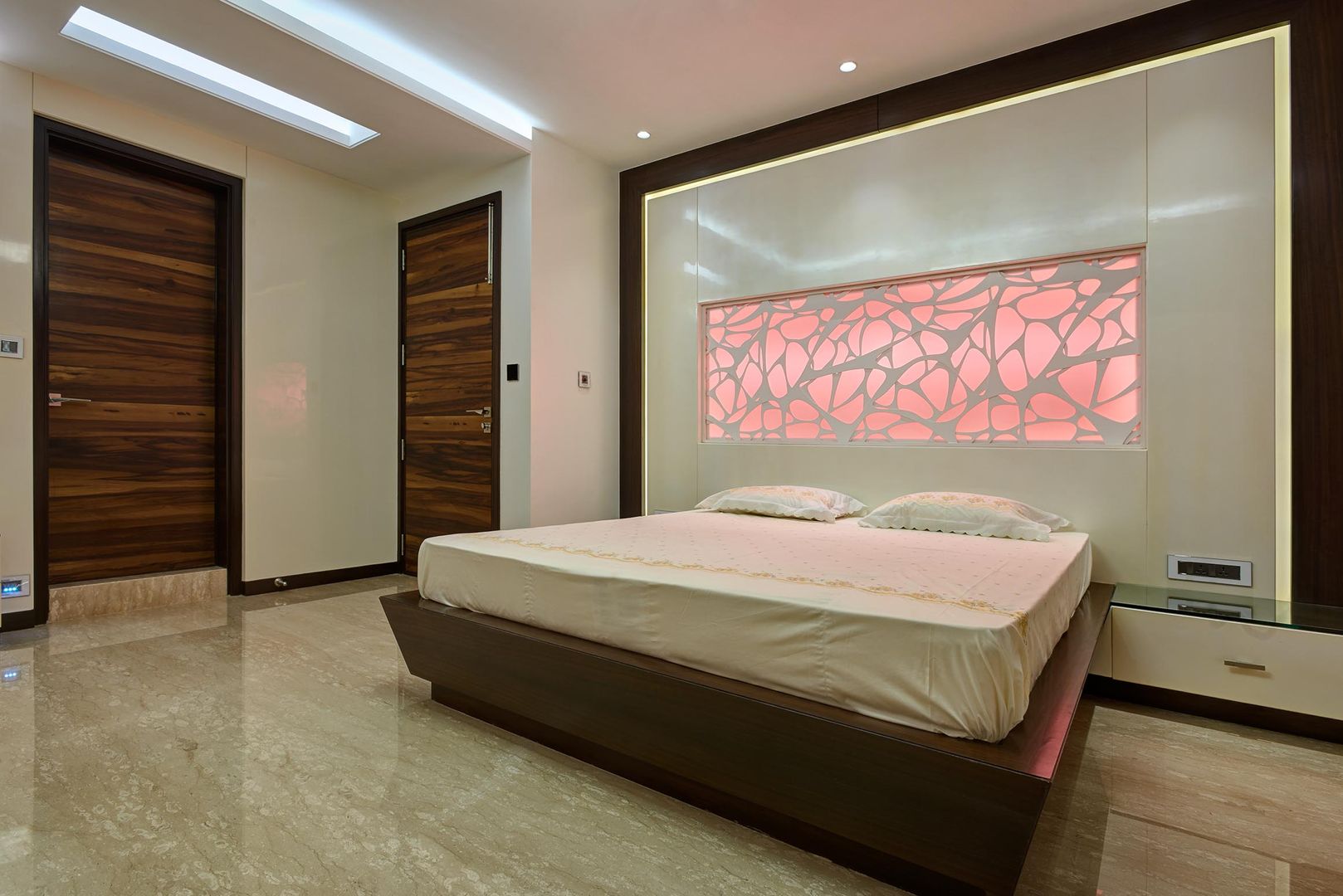 Apartment at Tirupur, Cubism Cubism Modern style bedroom