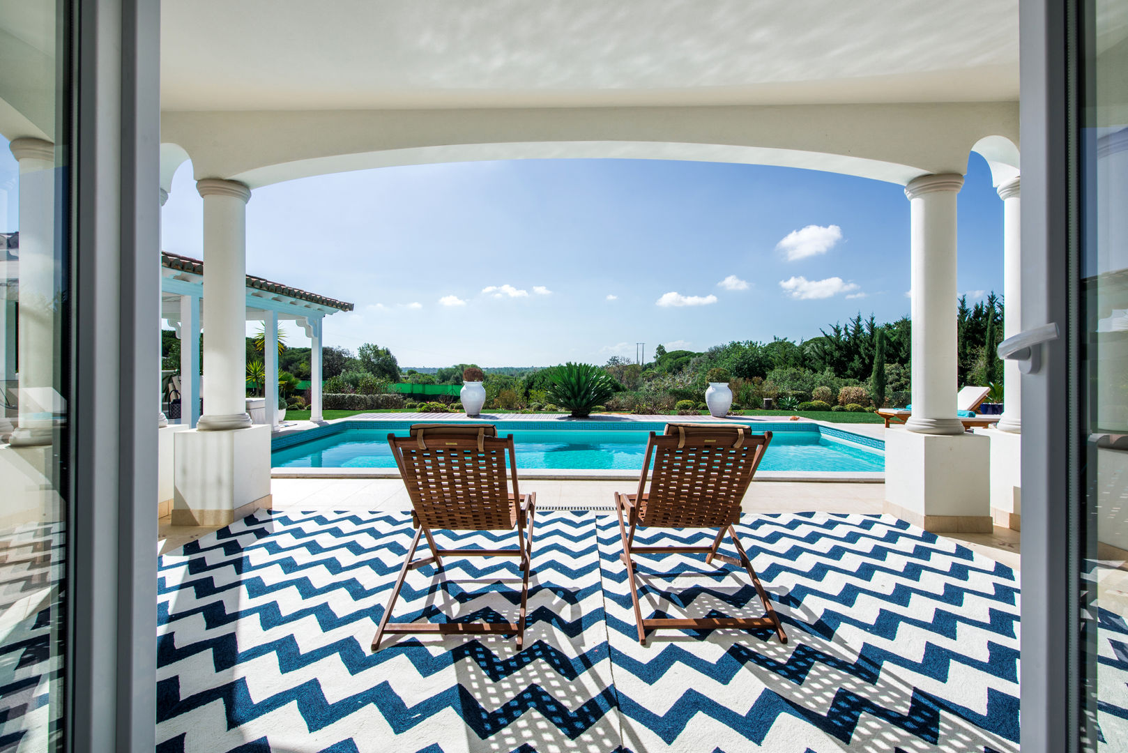 VILAMOURA . INTERDESIGN, Interdesign Interiores Interdesign Interiores สระว่ายน้ำ สระว่ายน้ำ