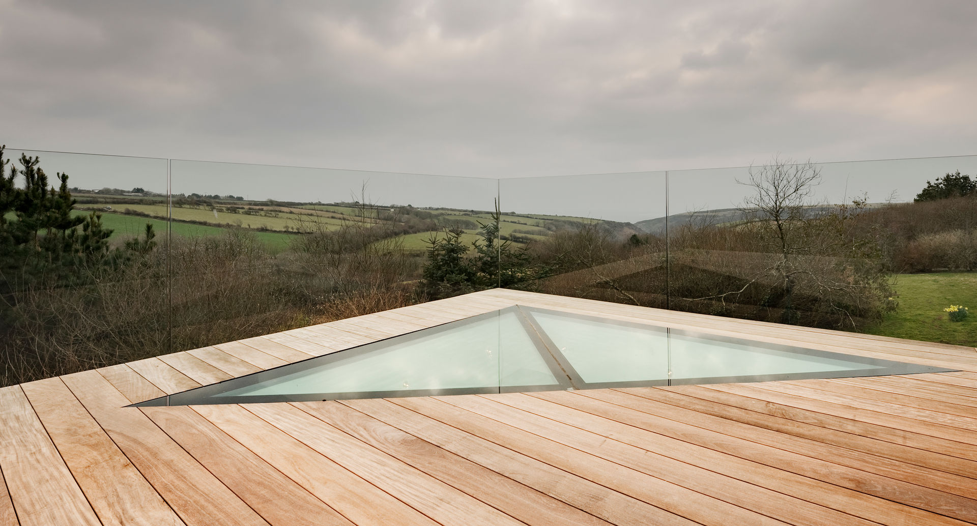 Down Barton, Devon, Trewin Design Architects Trewin Design Architects Moderne balkons, veranda's en terrassen