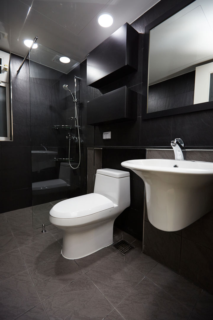 homify Modern Banyo