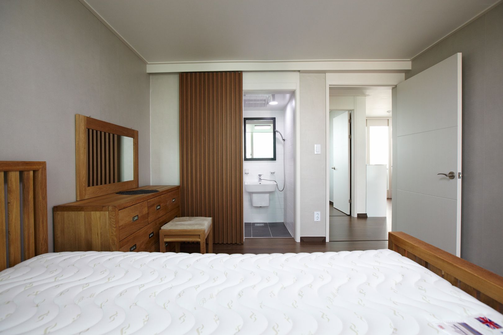 homify Dormitorios modernos: Ideas, imágenes y decoración
