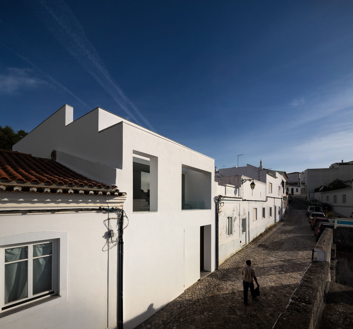 CASA 103, MARLENE ULDSCHMIDT Architects Studio MARLENE ULDSCHMIDT Architects Studio Nhà