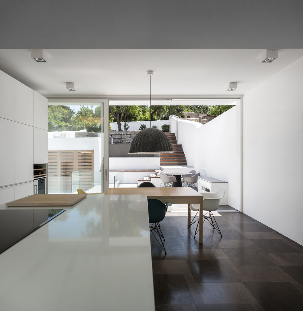 CASA 103, MARLENE ULDSCHMIDT Architects Studio MARLENE ULDSCHMIDT Architects Studio مطبخ