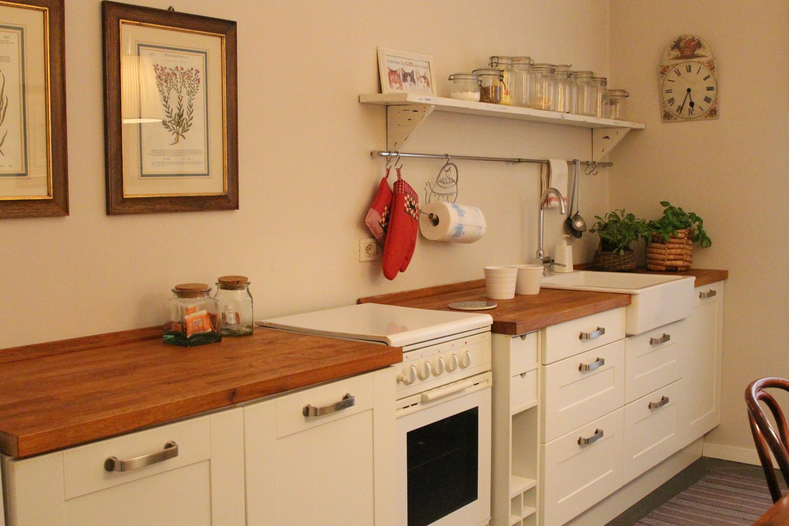 HOME RELOOKING, cristina mecatti interior design cristina mecatti interior design Classic style kitchen