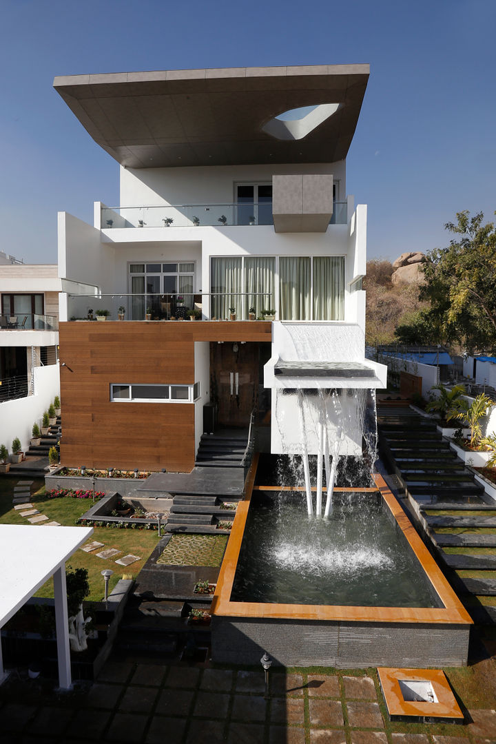 Cantilever House, NA ARCHITECTS NA ARCHITECTS Modern Evler