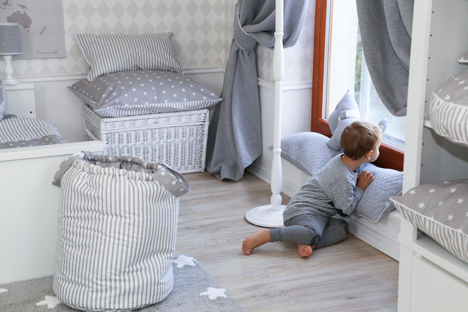 Przechowywanie - jakie to proste!, Caramella Caramella 北欧デザインの 子供部屋 収納