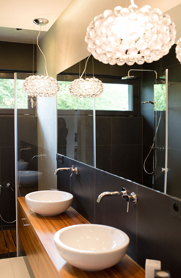 dom prywatny, anna jaje anna jaje Modern bathroom