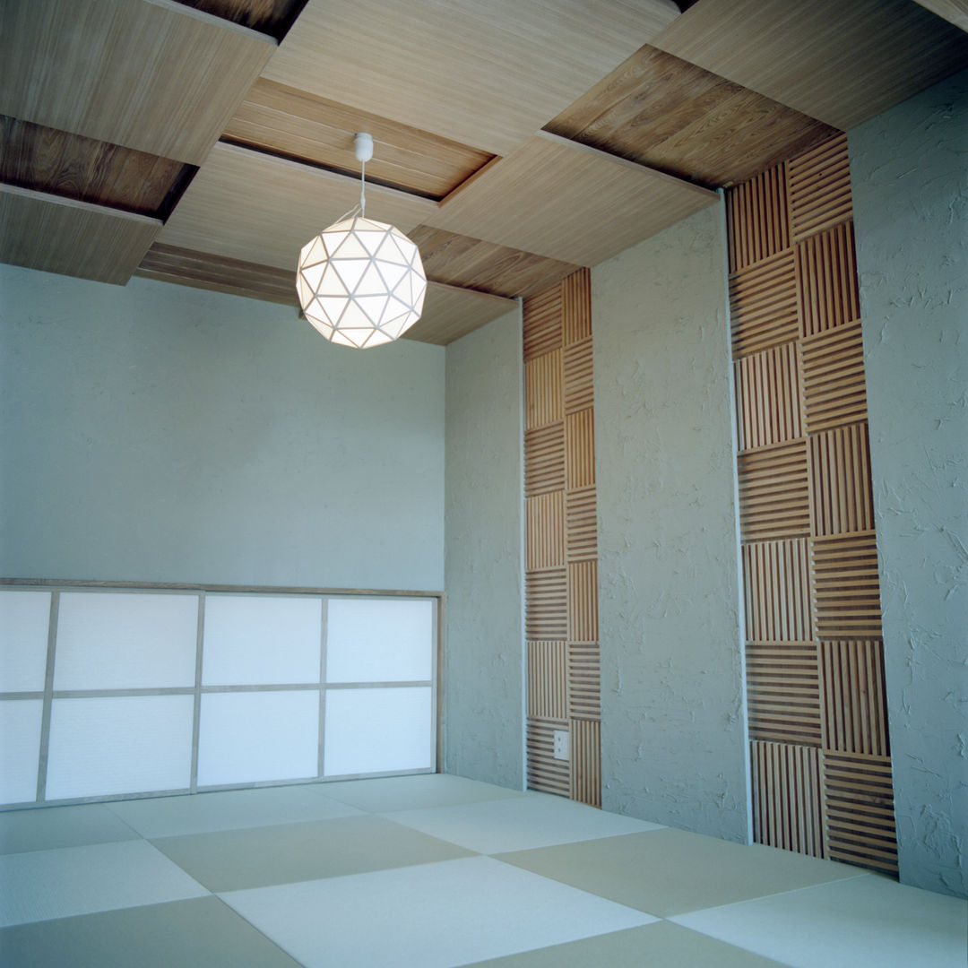 FUKAYA house, AIDAHO Inc. AIDAHO Inc. Salas multimedia asiáticas Madera Acabado en madera