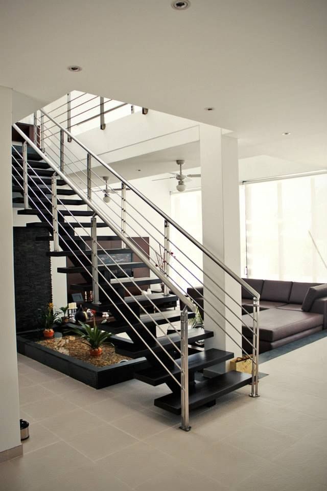 homify Modern corridor, hallway & stairs