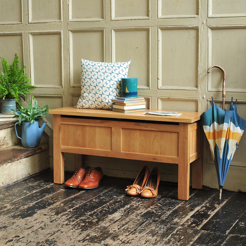 Newark Oak Hallway Storage Bench The Cotswold Company Country style corridor, hallway& stairs Wood Wood effect Seating