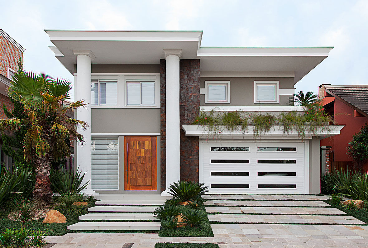 Casa B+E, ANDRÉ PACHECO ARQUITETURA ANDRÉ PACHECO ARQUITETURA Houses