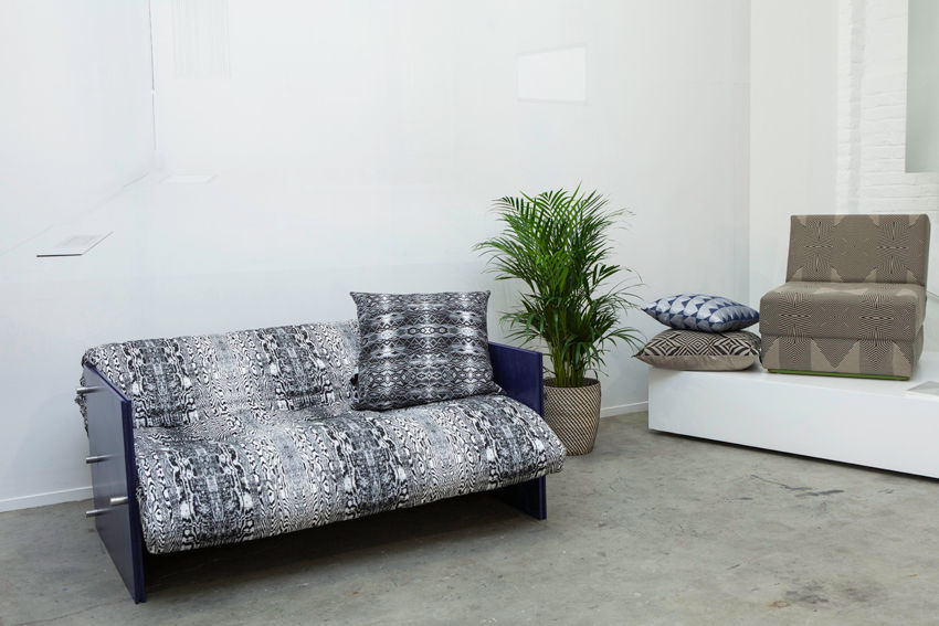 COLLECTION I, KVP-Textile Design KVP-Textile Design Salas de estilo minimalista Sofás y sillones