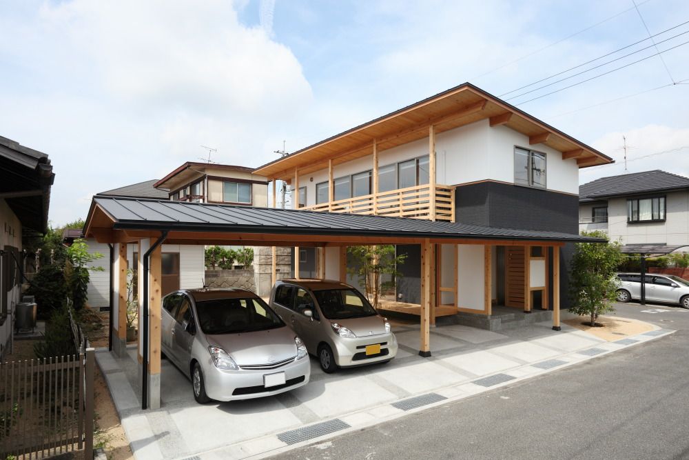 Ht-House okayama hayasima, 三宅和彦／ミヤケ設計事務所 三宅和彦／ミヤケ設計事務所 Garagens e edículas campestres Madeira Efeito de madeira