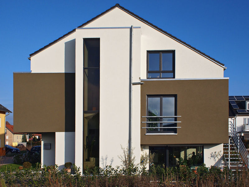 2-Familien-Doppelhaushälfte in Plankstadt, mAIA. Architektur+Immobilien mAIA. Architektur+Immobilien Casas modernas