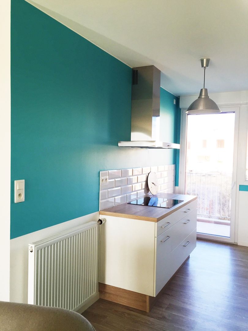 Agencement & Couleurs d'un appartement à Balma, Mint Design Mint Design Kitchen سرامک