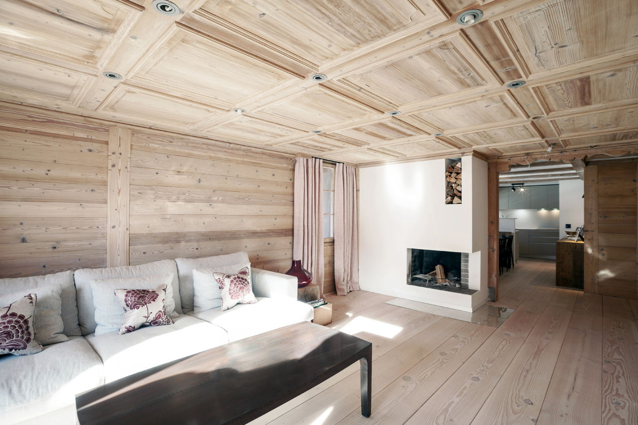 GSTAAD, SWITZERLAND, Ardesia Design Ardesia Design Salon rural Bois massif Multicolore