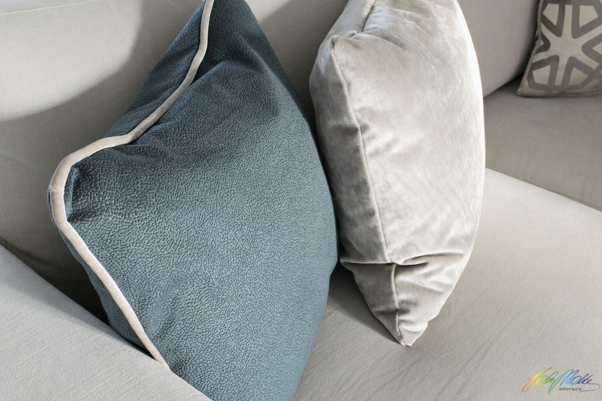 Bespoke Scatter Cushions homify Moderne woonkamers Accessoires & decoratie