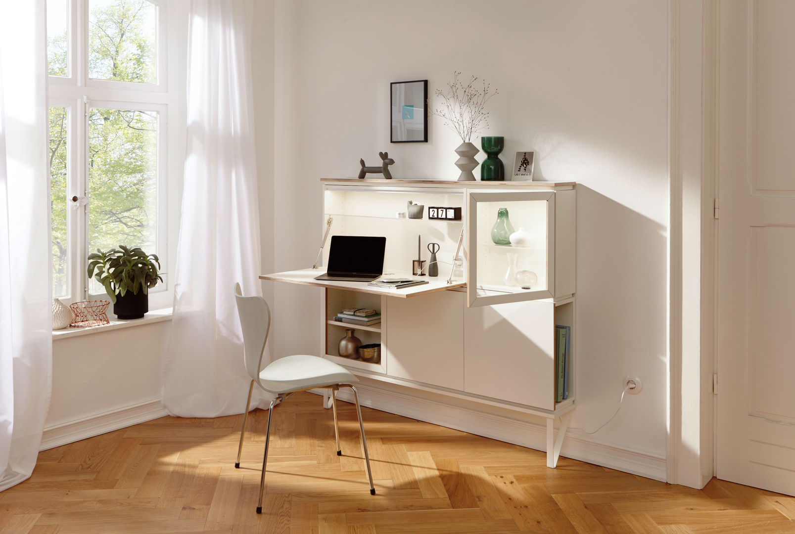 setup: Der Wohnbaukasten , Pragmatic Design® by studio michael hilgers Pragmatic Design® by studio michael hilgers Study/office Desks