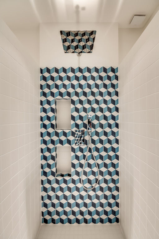 Appartement et Carreaux de Ciment, ATELIER FB ATELIER FB 現代浴室設計點子、靈感&圖片