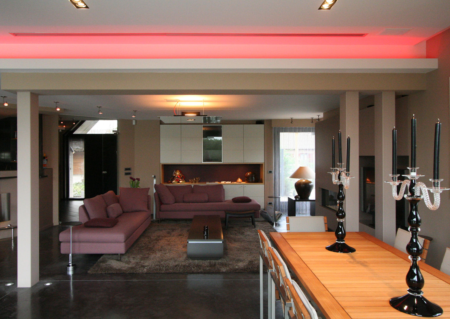 warm design interieur, Sfeerontwerp Sfeerontwerp Ruang Keluarga Modern