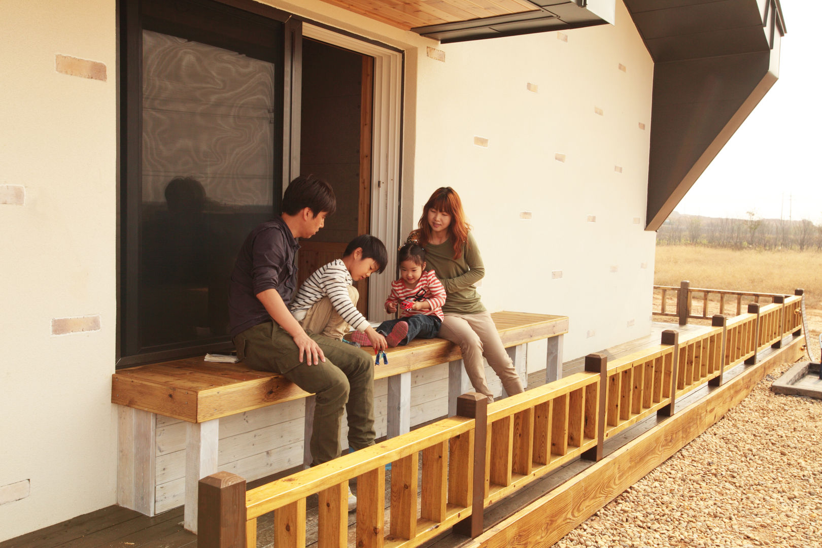 kimpo madang house 김포 두마당 집, 집스터디 건축 스튜디오_JIP STUDY ARCHITECTS STUDIO 집스터디 건축 스튜디오_JIP STUDY ARCHITECTS STUDIO Modern balcony, veranda & terrace