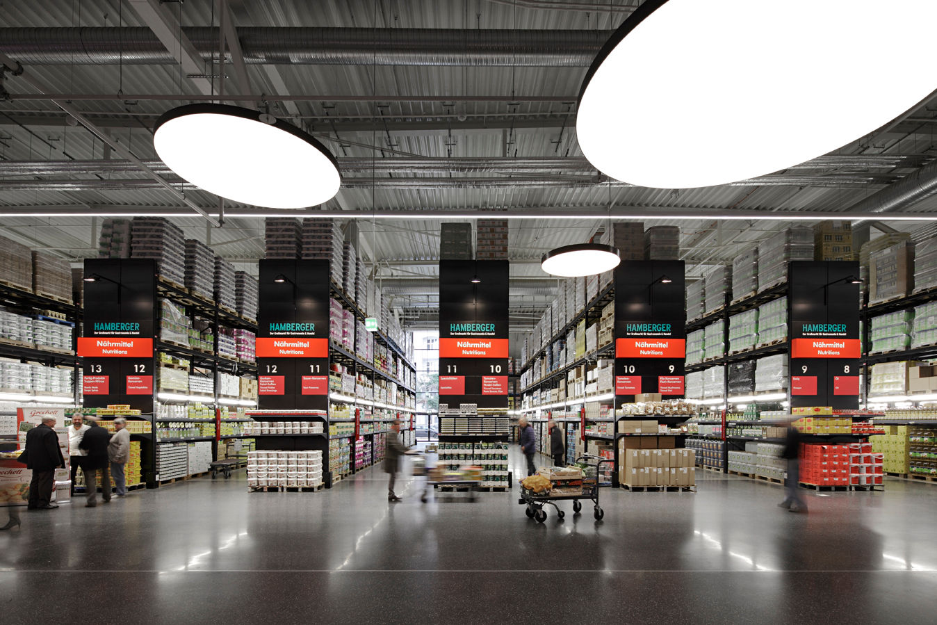 Von Profis für Profis – neuer C&C Markt von Hamberger in Berlin eröffnet, KRAMER GmbH I Ladenbau KRAMER GmbH I Ladenbau Espacios comerciales Centros comerciales