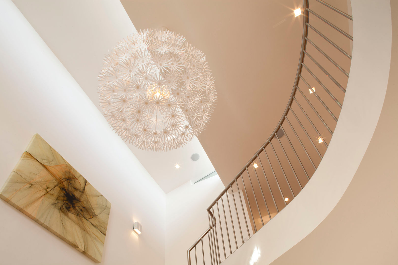 Essex House, Frost Architects Ltd Frost Architects Ltd Modern corridor, hallway & stairs