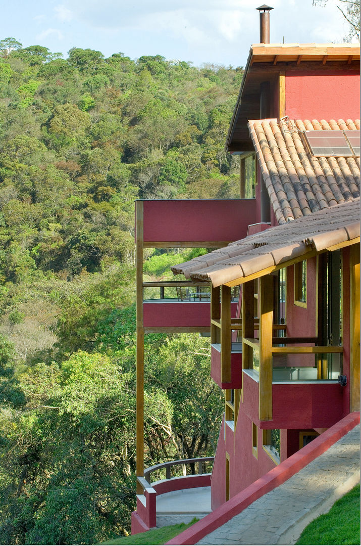 Forest House, David Guerra Arquitetura e Interiores David Guerra Arquitetura e Interiores Wiejskie domy