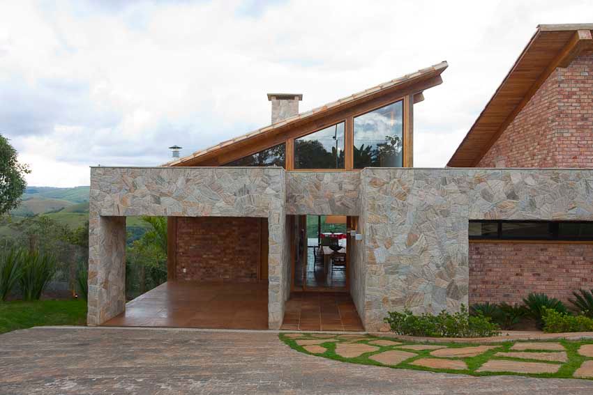 Mountain House, David Guerra Arquitetura e Interiores David Guerra Arquitetura e Interiores Rustic style house