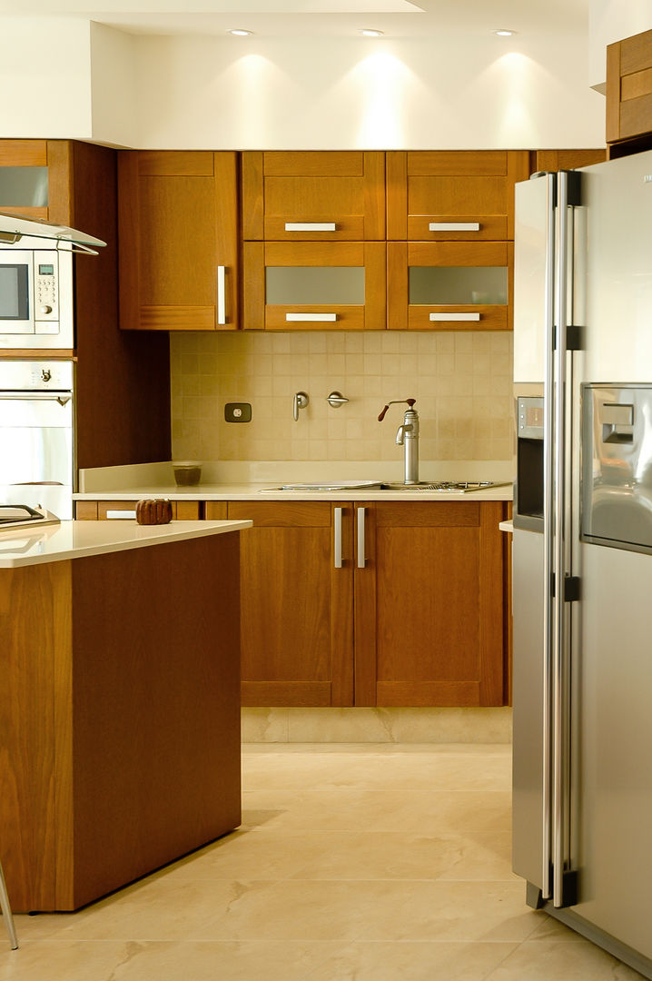 homify Modern kitchen