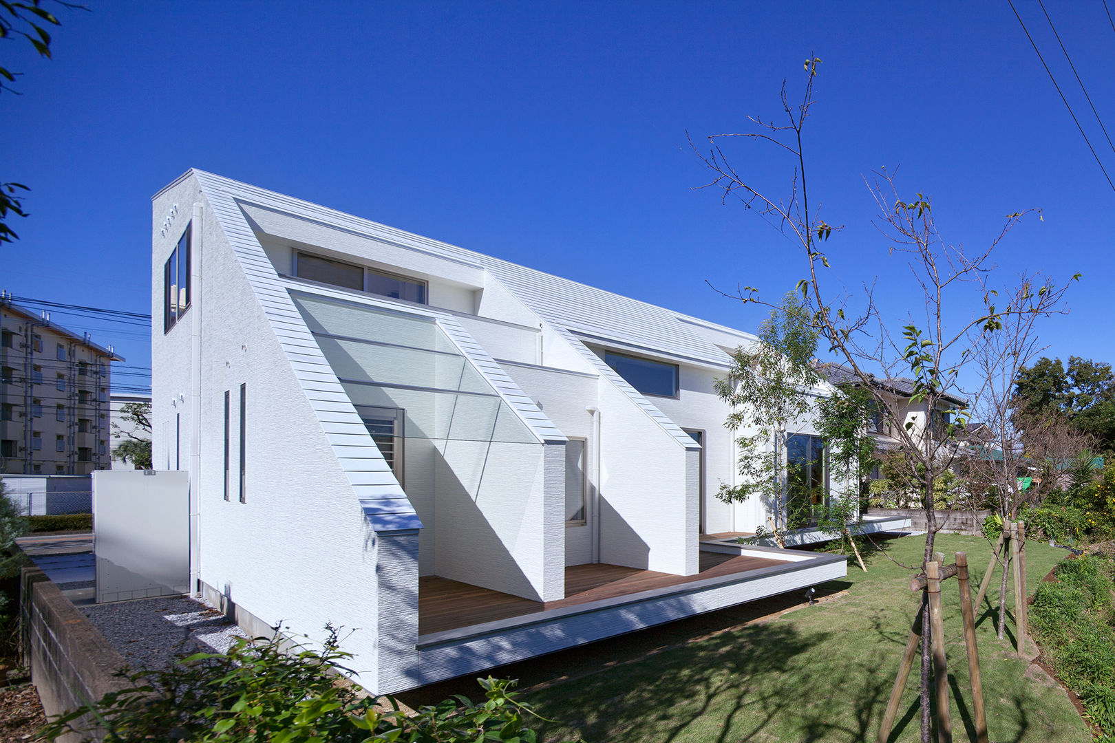 I3-house「丘の上にある造形」, Architect Show Co.,Ltd Architect Show Co.,Ltd บ้านและที่อยู่อาศัย