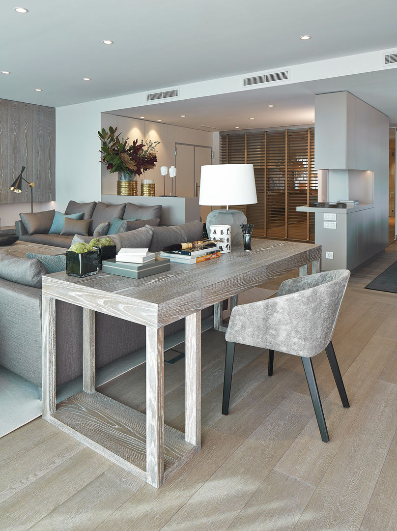 VIVIENDA GALO, Molins Design Molins Design Mediterranean style living room