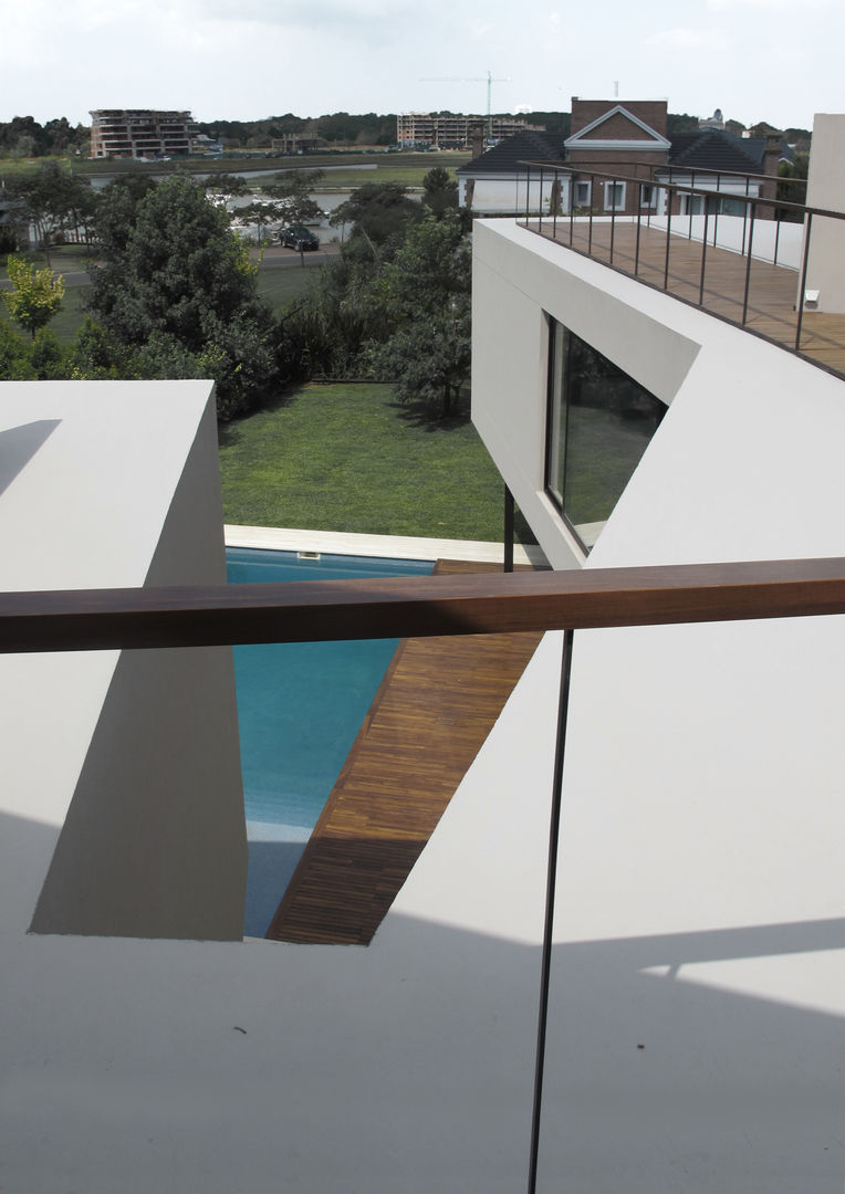 CASA EN TIGRE, FILM OBRAS DE ARQUITECTURA FILM OBRAS DE ARQUITECTURA منازل أسمنت