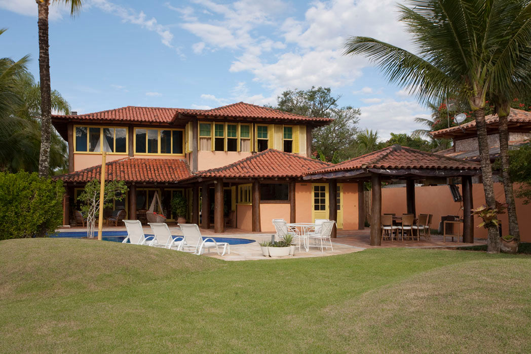 RESIDÊNCIA SL, MADUEÑO ARQUITETURA & ENGENHARIA MADUEÑO ARQUITETURA & ENGENHARIA Rustic style house