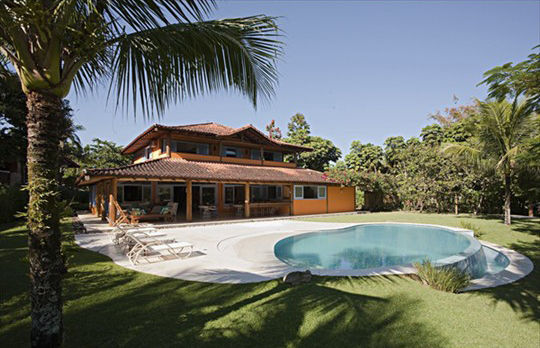 RESIDÊNCIA AG, MADUEÑO ARQUITETURA & ENGENHARIA MADUEÑO ARQUITETURA & ENGENHARIA Rustic style houses