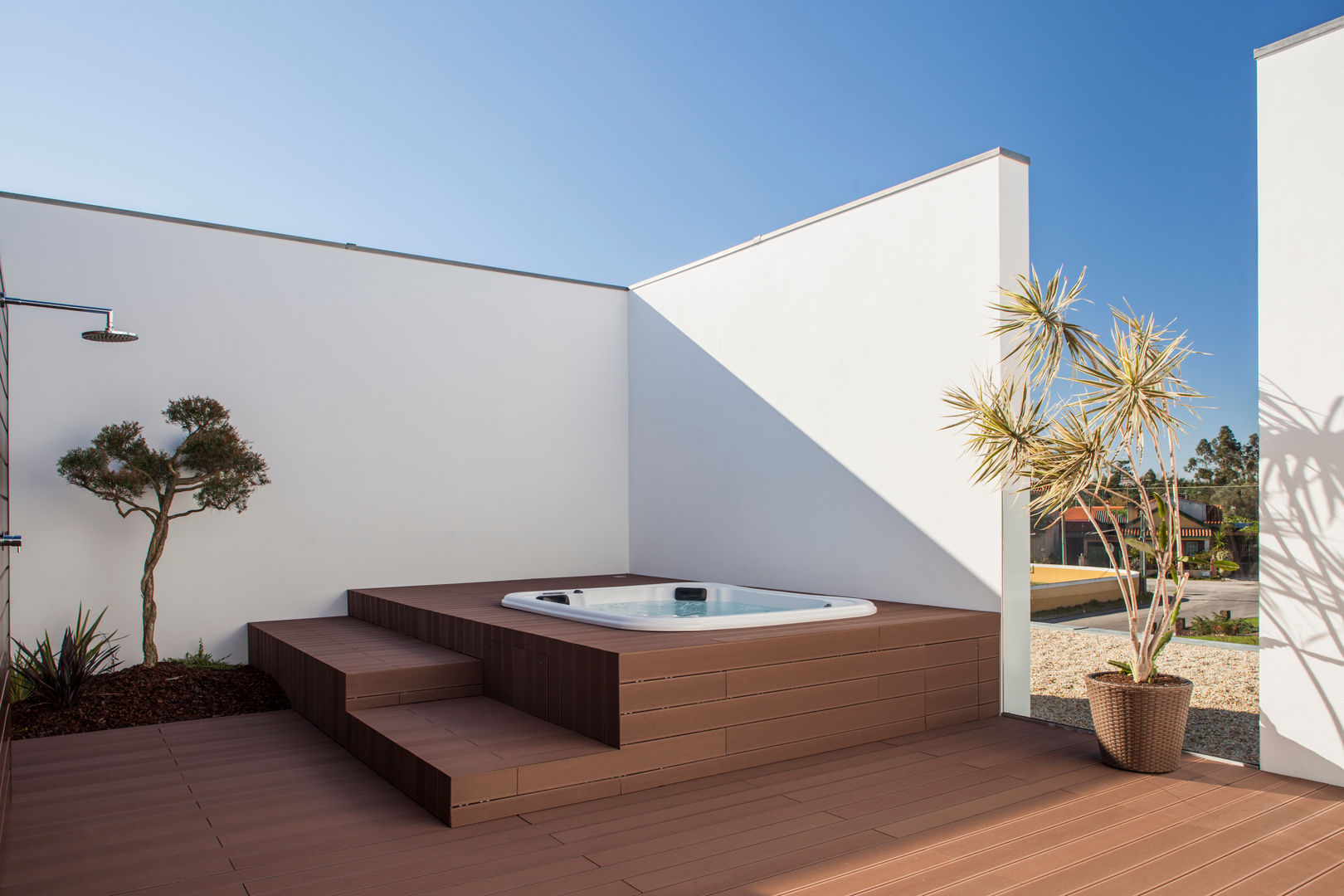 Casa em Deck, FRARI - architecture network FRARI - architecture network