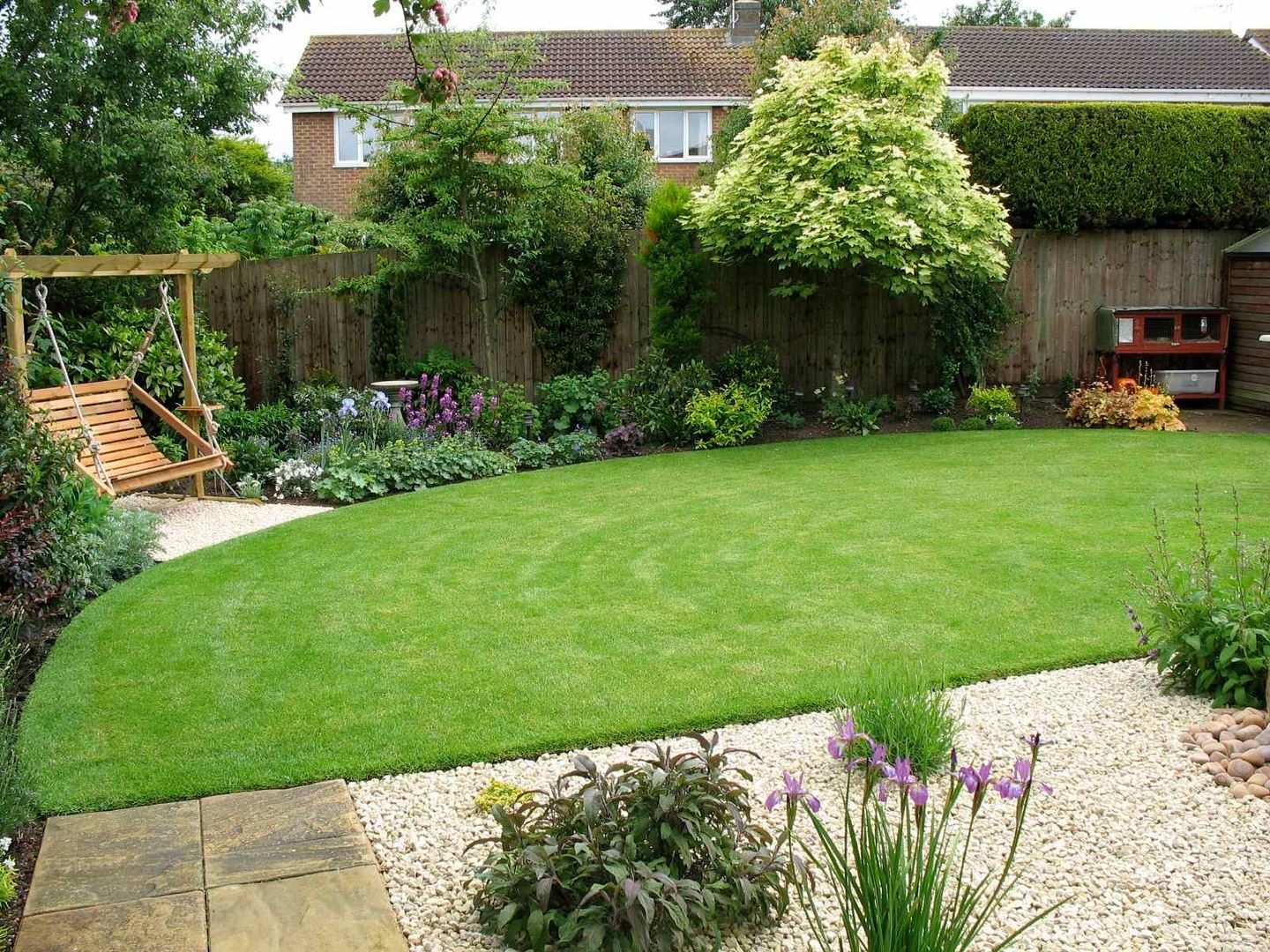 The back garden Jane Harries Garden Designs حديقة