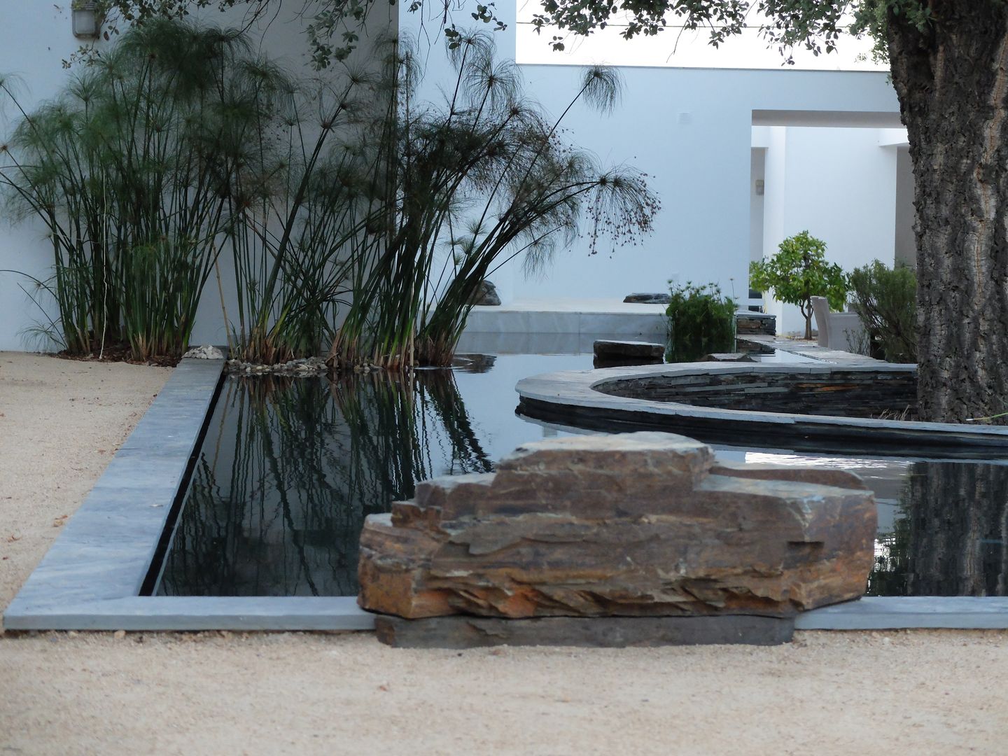 Water mirror, Atelier Jardins do Sul Atelier Jardins do Sul حديقة