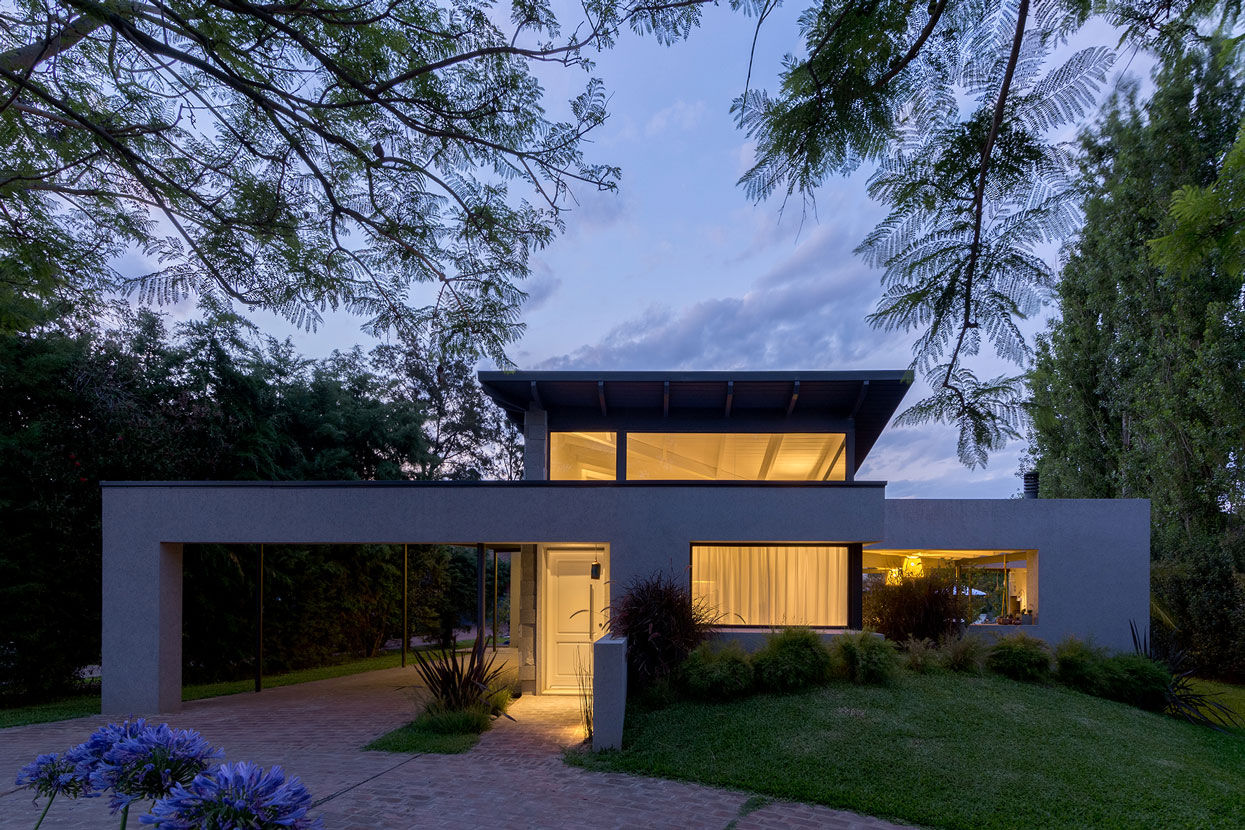 Casa El Paso I, ARRILLAGA&PAROLA ARRILLAGA&PAROLA Modern houses