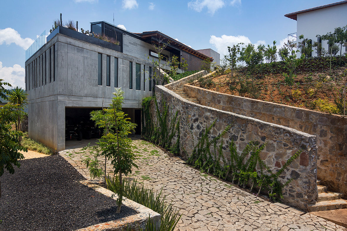 CASA RR, BURO ARQUITECTURA BURO ARQUITECTURA Casas de estilo rural