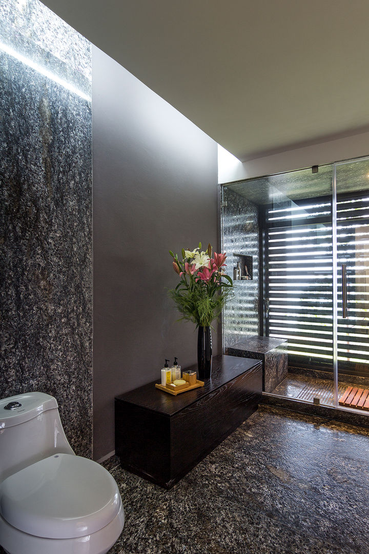 CASA RR, BURO ARQUITECTURA BURO ARQUITECTURA Modern bathroom Granite