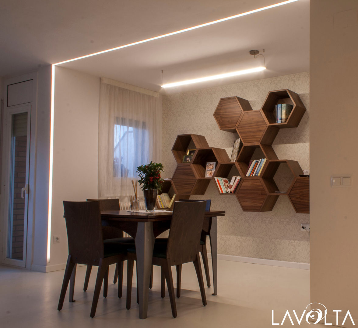 comedor, estantes y mesa diseño y fabricación de Lavolta Lavolta Comedores de estilo moderno Madera Acabado en madera