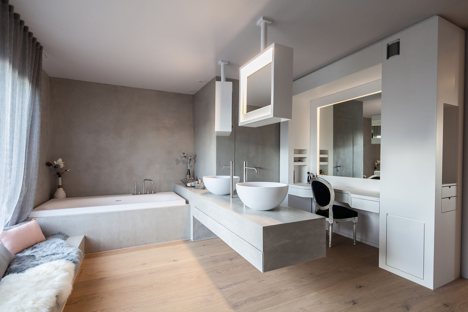 Villa S, BESPOKE GmbH // Interior Design & Production BESPOKE GmbH // Interior Design & Production Ванная комната в стиле модерн