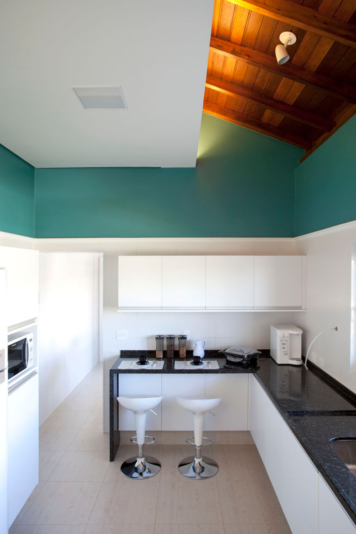 Projeto Atibaia - SP, Samy & Ricky Arquitetura Samy & Ricky Arquitetura Modern kitchen