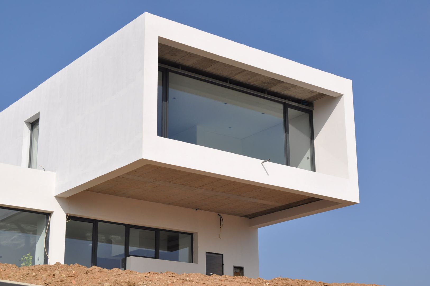 Casa Atouguia , Escala Absoluta Escala Absoluta Minimalist Evler