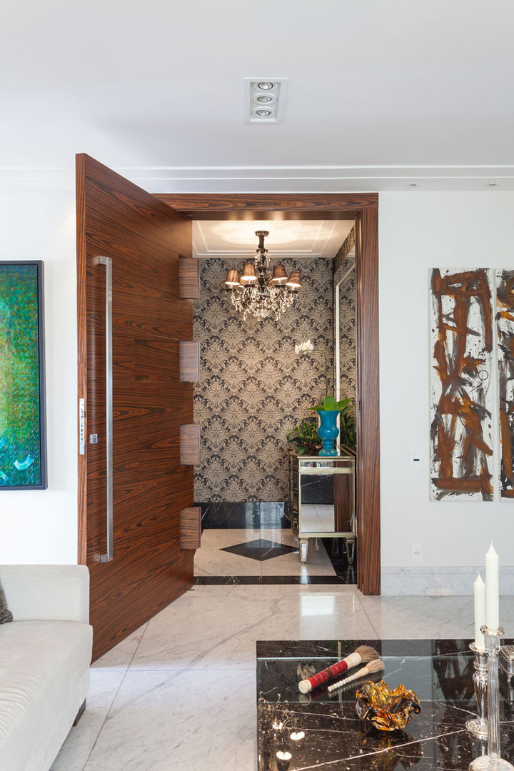 APARTAMENTO 2, Martins Valente Arquitetura e Interiores Martins Valente Arquitetura e Interiores Hành lang, sảnh & cầu thang phong cách hiện đại Accessories & decoration