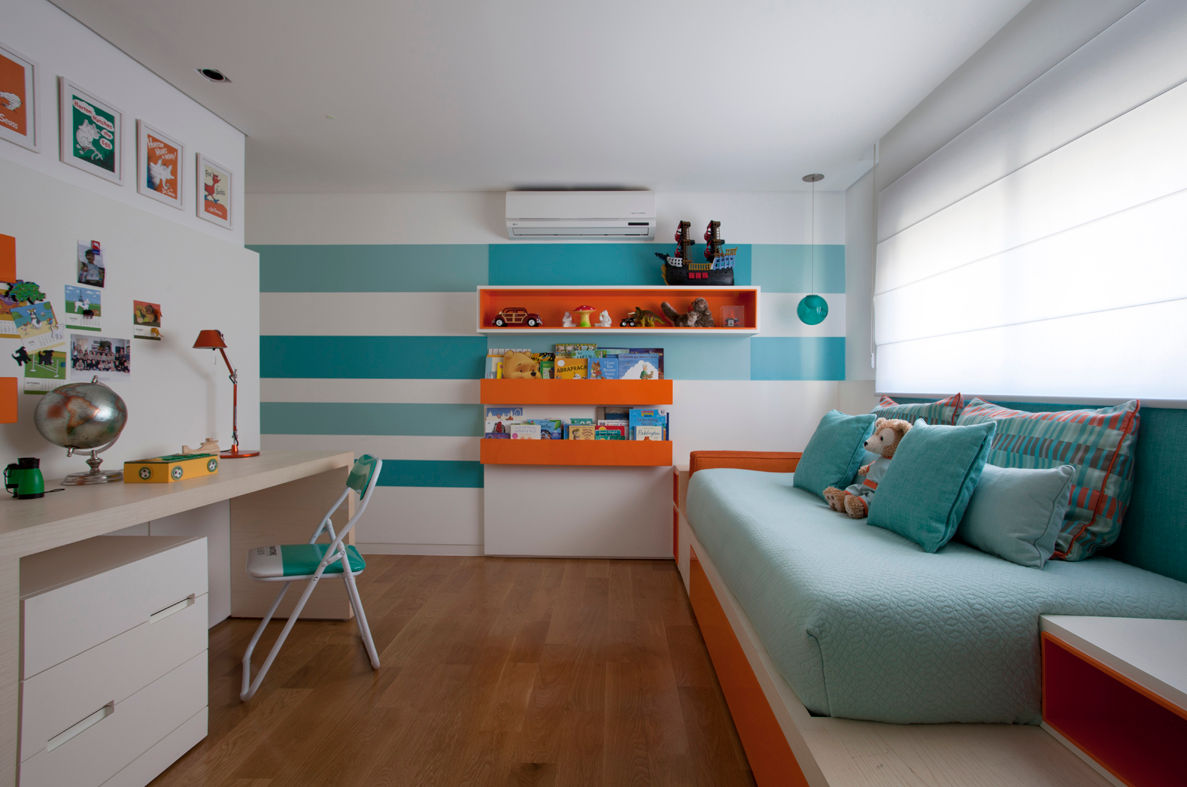 Loft Itaim, Toninho Noronha Arquitetura Toninho Noronha Arquitetura Nursery/kid’s room