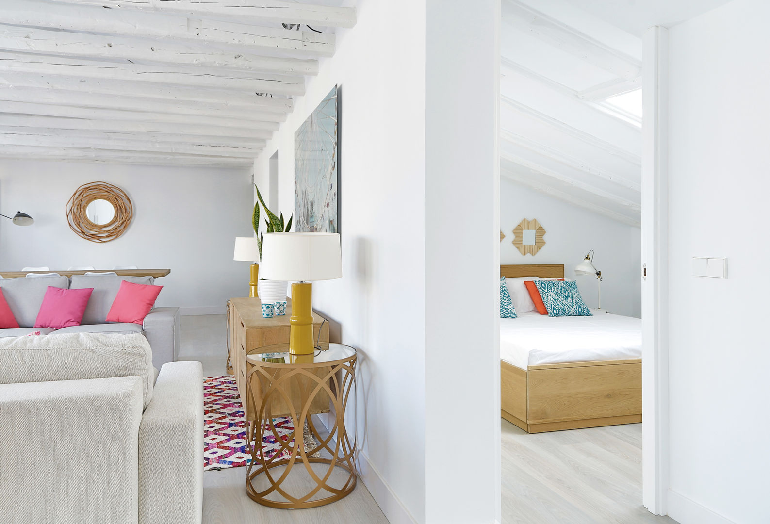 Atico Moderno con Terraza [Decoración en tonos neutros], StudioBMK StudioBMK Modern style bedroom